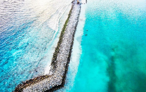 R. Maduvvaree dhekunu bandharu tharaggee kurumuge masahkaiy nimumakaa gaathah