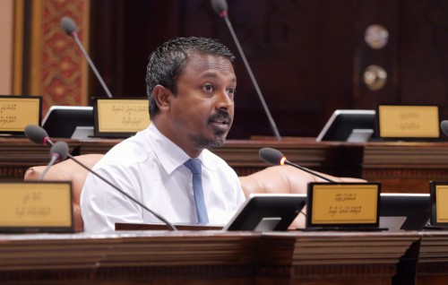 Nasheed vakikurun: Ithubaaruneikamuge massala kuriyah nugendheveyne evves sababeh nei: Usham