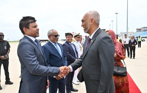 Raees India ah furaavadaigenfi