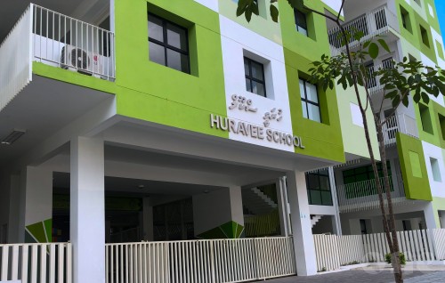 Hulhumale 2 vana fiyavaheegai 3 school eh imaaraai kohddheyne bayaku hoadhan iulaan koffi