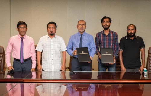 Himandhoo gai 300 meehunge jaagaige miskitheh imaaraaiy kuran havaalu kohfi
