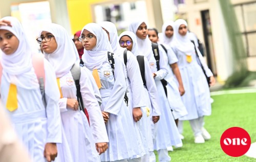 Kuriyah oiy Dhiraasee aharuge bodu chutty fashaanee December fahu haftha gai