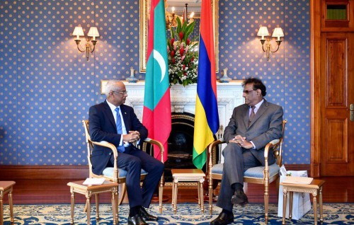 President Solih meets with the Acting President of Mauritius