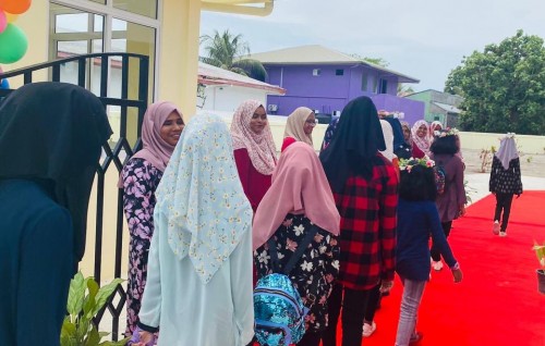 Manadhoo amaan vettah 9 kujjaku badhalu koffi