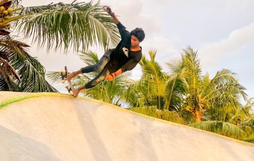 BML ge eheegai Vaadhoo ah skate park eh!