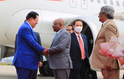 Cambodia ge Boduvazeeru Raajje vadaigenfi