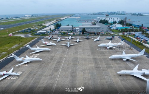 Fini moosumuge chutty ah Velana airport gai jet thah park kuraane jaaga record adhadhakah ithurukoffi