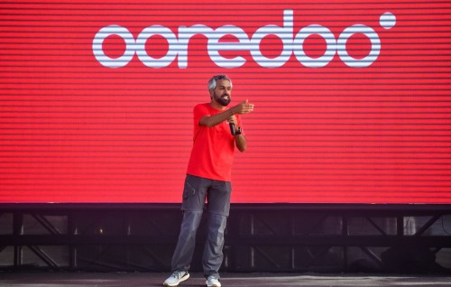 Ooredoo rebrand koh, aa logo aai tagline Raajje ah tha'aaraf kohfi