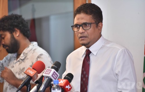 Kureege Majlis member Nihaan ge macchah kuraa 6 dhauvaage aduehumeh miadhu baavvanee