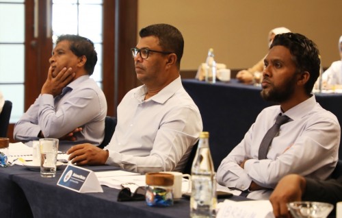 MPL ge Executive Management ah training session thakeh