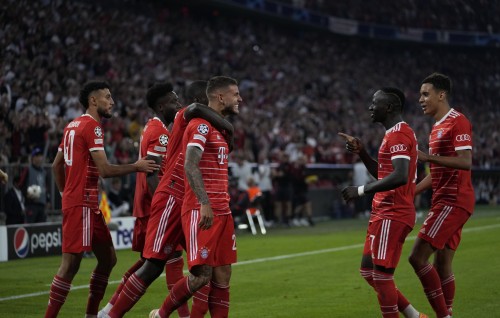 Bayern in anekkaaves Barca balikoffi, Liverpool molhuvee fahu vaguthu