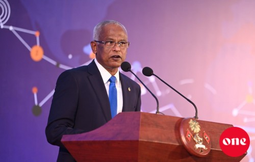 Mihaaru imaaraaiy kuraa flat thakun customs muvazzafunnah flat dheynan: Raees