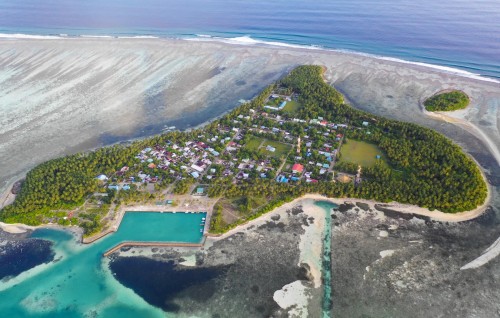 Kinbidhoo gai meehakah hamalaadhee zaham kollaifi 