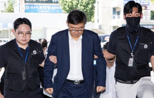Korea ge battery factory ehgai hin'gi alifaanuge haadhisaa akaa gulhigen ethanuge veriyaa hayyaru kohffi