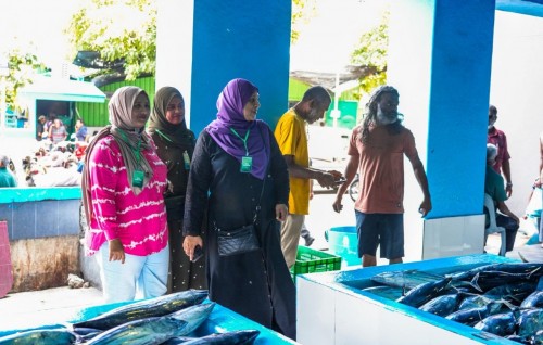 Sulookaa hilaafuvaa food inspectors eh lahkka rufiyaa in joorimanaa kuranee