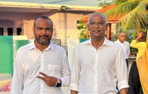 Guraidhoo dhaairaage gondi furathama faharah MDP ah kaamiyaabu vumakee libunu bodu kurierumeh: Raees