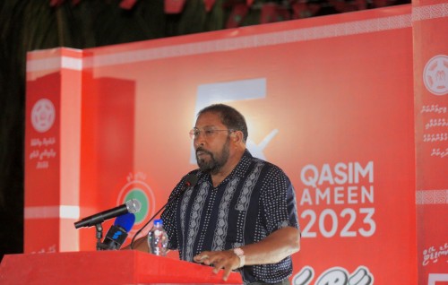 Kaadehddhoo Airport bodukuraanei kama Qasim vidhaalhu vejje