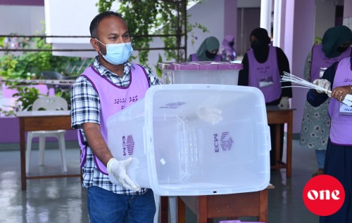 #OnePhoto : Local council inthihaabu 2021