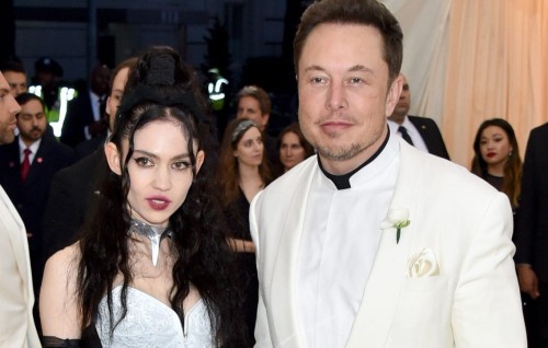Elon Musk aai Grimes ah ithuru dhariaku libijje