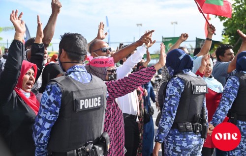 Raees Yameenge shareeaiy: Hamahamakan nulibey kamah bunaa mahssalaigai High Court ge ninmumah fandiyaaru Mahaaz thaaeedhu