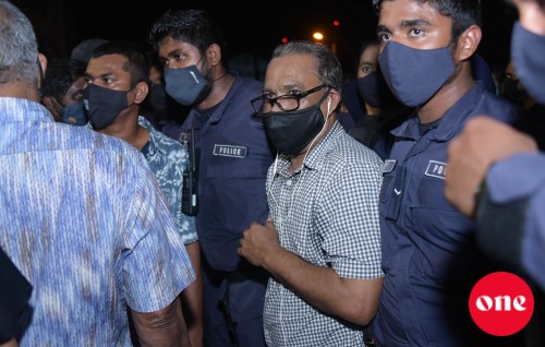 Adhurey hayyaru kohfi