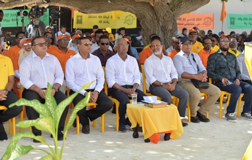 Raees Solih aa eku Aslam campaign ah Meedhoo ah vadaigenfi