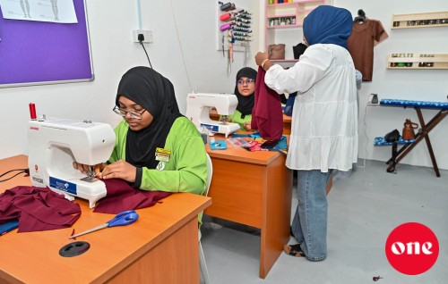 MACL ge eheegai Huravee school gai tharaggee kuri vocational hub hulhuvaifi