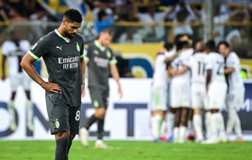 Inter molhuvi namaves, AC Milan ah Parma kairin salaamatheh nuvevunu