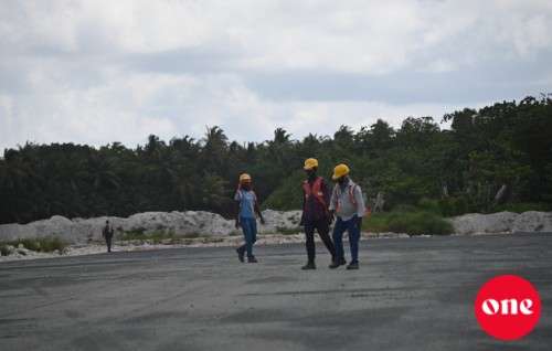 Hanimaadhoo Airport gai maaraamaaree hingi muvazzafaku hayyaru koffi