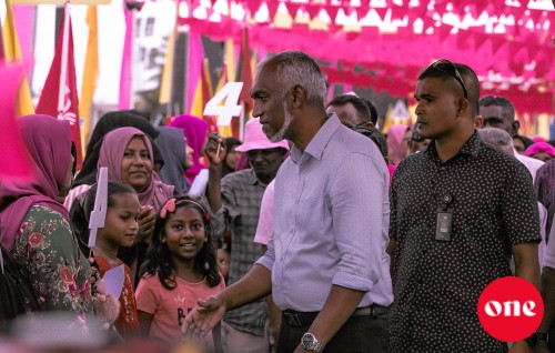 President departs on four-day trip to Baa Atoll