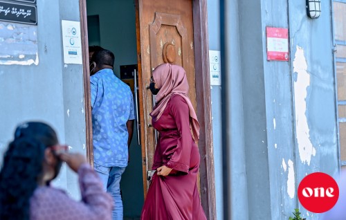 Midhiya aharu Family Court medhuverikoh 97 million rufiyaa nagaidhin