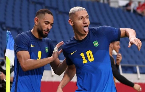 Argentina aai Germany adhi France kataifi, Spain aai Brazil quater ah
