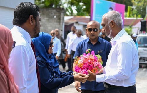 Bridge soyakee Addu tharahggeege aslu bingaa, Nugenevunu tharahggee genesdheynee ves e' bridge inn