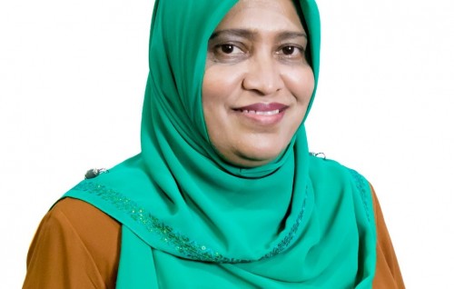 Aasandhaige MD akah Zeeniya
