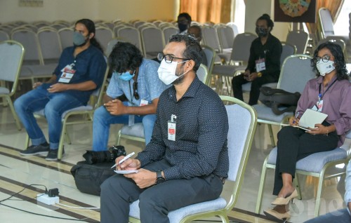Noosveringe jamihyaage member kamah hushahelhumuge muhdhathu dhevana faharah ithuru koffi