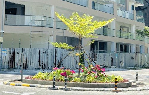 Monument ge badhalugai hulhumale' ge roundaboutsthakugai gass indhanee