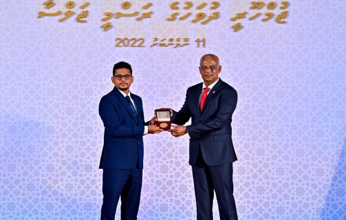 Mathee dharaja hoadhaa faraaiy thakah Raees dhevvaa haahsa inaamah nan hushahalhan hulhuva laifi