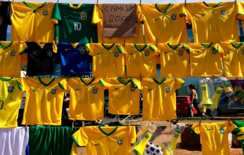 World Cup 2022: Reendhoo kulaige canary jersey aai gaaivaan Brazil ge gina supporters mi faharu beynumeh nuvey!