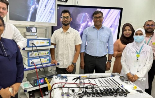 Thinadhoo hospital gai laparoscopic surgery ge hidhumaiy fashanee