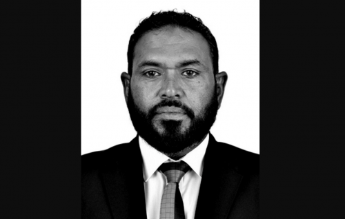 Thinadhoo ah dheefaivaa city ge dharaja baathilukuran hushahelhi massalaigai Ragib, deputy minister kamun vakikoffi