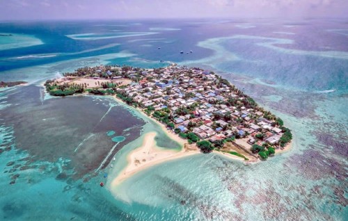 Man fined with MVR 2,500 for violating home quarantine