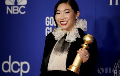 Awkwafina makes Golden Globes history