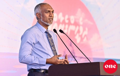 Rayyithunnah filaigen noolheynan, vaudhuvi hurihaa kameh haasilu kohdheynan: Muizzu