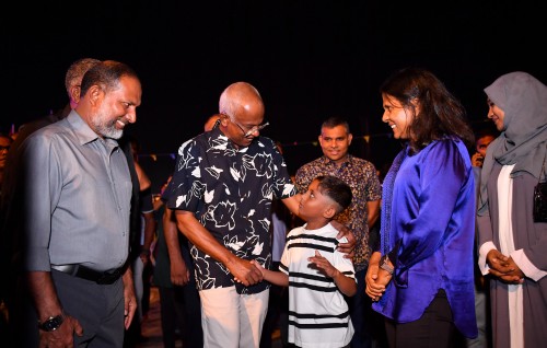 Hurihaa kamehge machchah Ibu isskuravvanee keiytherikan: Fazna