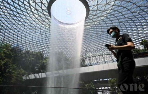 Singapore's COVID-19 cases rise past 40,000 with 347 new infections