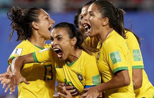 Anhen World Cup match thakaa gulhigen Brazil ge sarukaaru muvazzafunnah lui thakeh