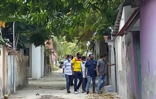 Mahmoodh ge maru: Valhu kairiah Saalim genes fuluhunnah vaahakathakeh kiyaidheefi