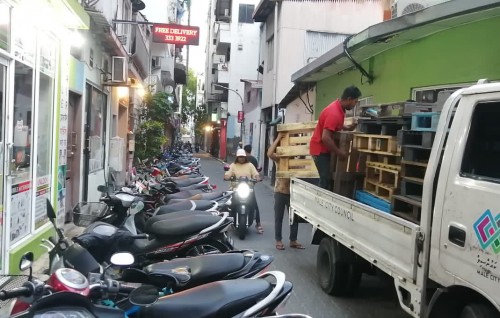 Dhe hafuthaain 1360 ahvure gina pallet nagaifin, roadhaige kurin hallu kurumakee amaazeh: Muizzu