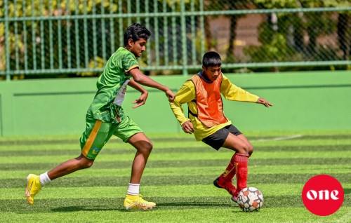 8 team eh, 3 umurufuraa eh: Youth league buraasfathi dhuvahu fashanee
