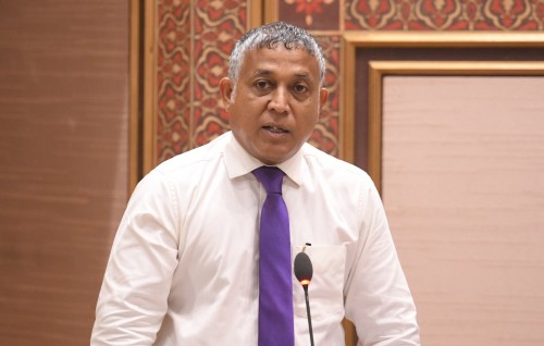 Gasthah nagaa massala:  Ofieley gasthah nagan jehenee eyge moothakun maguthah halaaku vaathee: Aslam